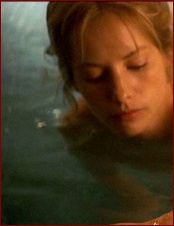 sienna-guillory_01.jpg - 76 KB