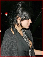 lily-allen_05.jpg - 191 KB