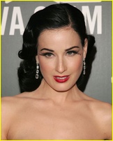 dita-von-teese_01.jpg - 110 KB