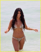 kourtney-kardashian_02.jpg - 116 KB