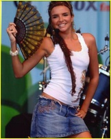 nadine-coyle_01.jpg - 76 KB