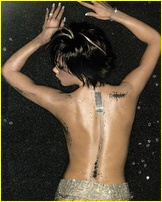 victoria-beckham_01.jpg - 291 KB