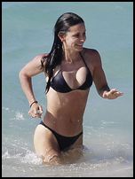 Courteney Cox Nude Pictures