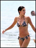 Courteney Cox Nude Pictures