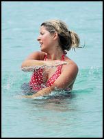 Holly Willoughby Nude Pictures