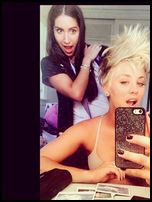  Kaley Cuoco Nude Pictures