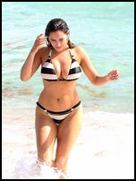 Kelly Brook Nude Pictures