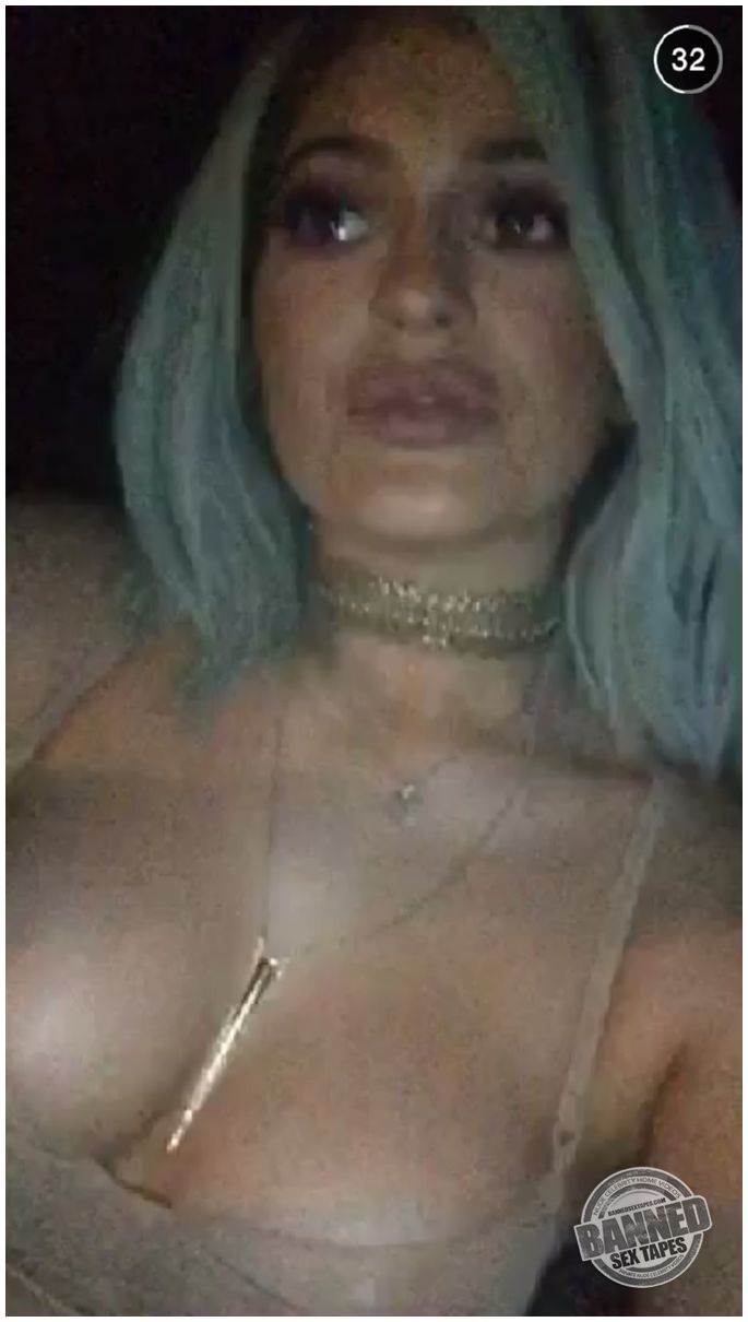 Porn Kylie 19
