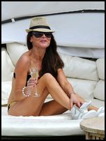 Lizzie Cundy Nude Pictures