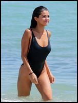 Selena Gomez Nude Pictures