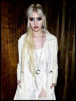 Taylor Momsen Nude Pictures