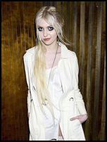 Taylor Momsen Nude Pictures