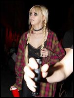 Taylor Momsen Nude Pictures