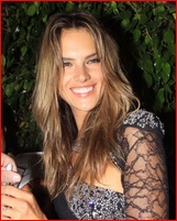 alessandra-ambrosio_13.jpg - 261 KB