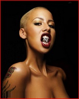 amber-rose_08.jpg - 57 KB