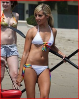 ashley-tisdale_07.jpg - 202 KB