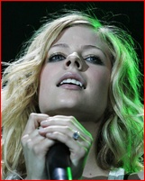 avril-lavigne_08.jpg - 223 KB