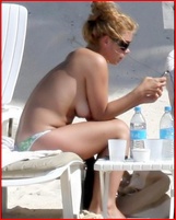 billie-piper_03.jpg - 64 KB