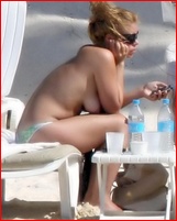 billie-piper_05.jpg - 64 KB