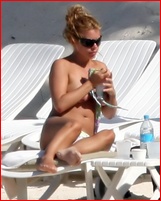 billie-piper_06.jpg - 72 KB