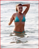 denise-richards_12.jpg - 171 KB