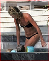 kate-moss_01.jpg - 186 KB