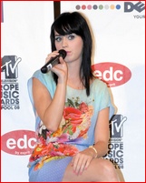 katy-perry_02.jpg - 162 KB