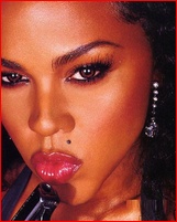 lil-kim_14.jpg - 138 KB