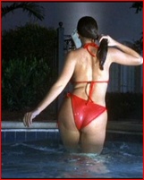 nikki-cox_03.jpg - 89 KB