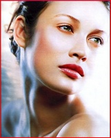 olga-kurylenko_12.jpg - 70 KB