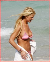 tara-reid_08.jpg - 167 KB