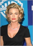 Kelly Carlson Nude Pictures