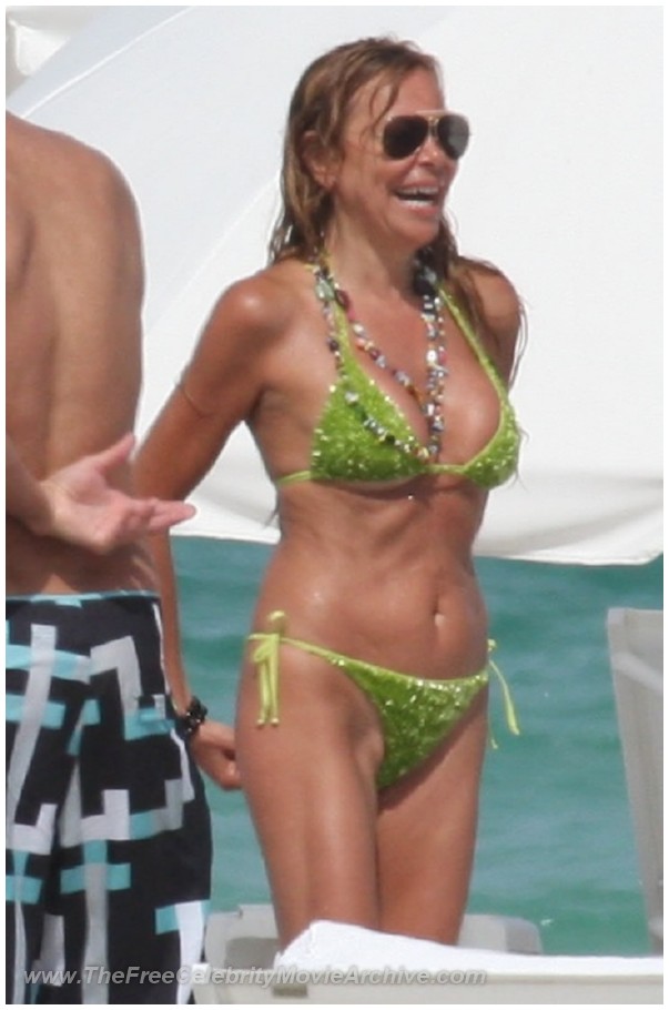 Ana Obregón  nackt
