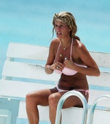 Rachel Hunter Nude Pictures