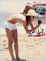 Alessandra Ambrosio Nude Pictures