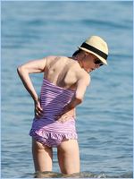 Julie Bowen Nude Pictures