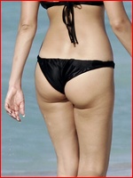 Kelly Brook Nude Pictures