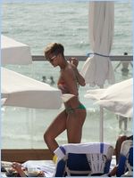 Rihanna Nude Pictures