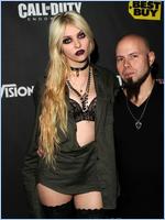 Taylor Momsen Nude Pictures