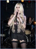 Taylor Momsen Nude Pictures